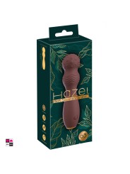 Vibratore Hazel 03 : Potenza e Versatilità Scopri il vibratore Hazel 03 di You2Toys e immergiti in un mondo di piacere intenso e soddisfazione. Con un design delizioso e una testina versatile, offre 10 modalità di vibrazione versatili per stimolare ogni punto caldo esterno e interno. Realizzato con materiali di alta qualità, è ricaricabile e include un pratico cavo USB. Lungo 14 cm e con un diametro da 2 cm a 3,5 cm, è l'accessorio perfetto per esplorare nuove vette di piacere.